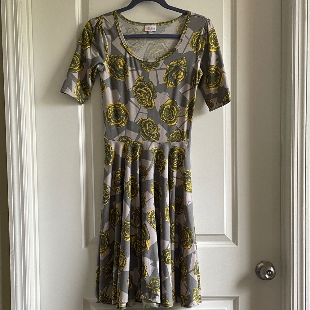 2 for $20 LuLaRoe Nicole Gray Midi Dress with Yellow Rose Print